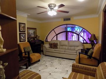 apartamento en venta en alto prado. Cod V82505