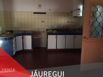 Venta de propiedad en Jauregui