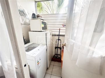 Departamento en venta de 2 dorm a pasos de club providencia