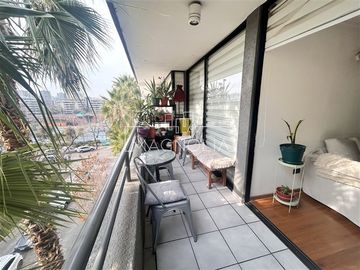 Departamento en venta de 2 dorm a pasos de club providencia