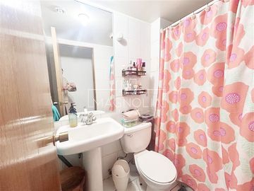 Departamento en venta de 2 dorm a pasos de club providencia