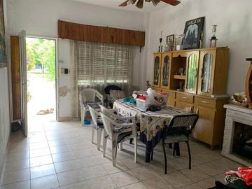 Casa en venta en Gregorio de Laferrere