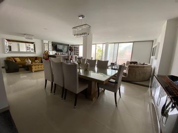 casa en venta en ciudad jardín. Cod V5600