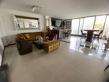 casa en venta en ciudad jardín. Cod V5600