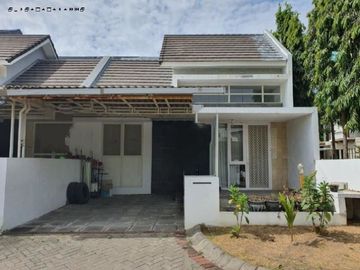 Rumah Greenville, Babatan Pantai STRATEGIS MINIMALIS