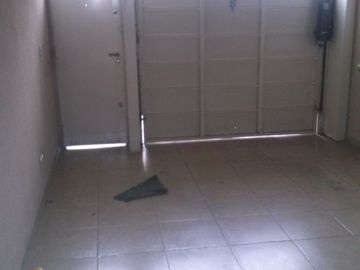DUPLEX