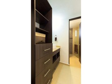 CASA EN VENTA DE UN PISO EN ZAKIA ZONA ZIRE EL MARQUES QUERETARO GAA