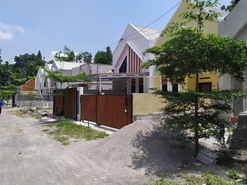 Rumah Siap Bangun Model Eropa Legalitas SHM dan IMB tIPE 45 300 Jutaan