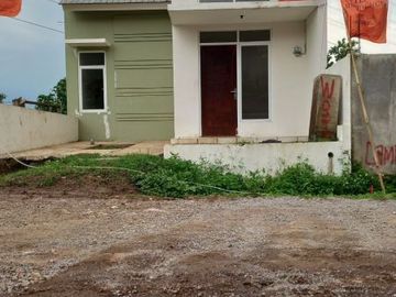 Jarang Ada !! Kavling Siap Bangun Dekat tol Cileunyi mudah ke Kampus : ITB, UNPAD, IPDN, Mulai 132 juta. .