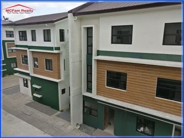 4BR Townhouse in 33 Harmony Place Quezon City