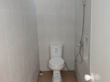 Rumah Baru Gress di Medayu Utara Kota Surabaya Siap Huni