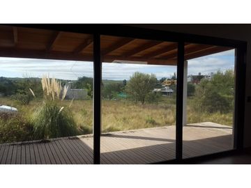 Chalet en Barrio cerrado Lomas del Rey...