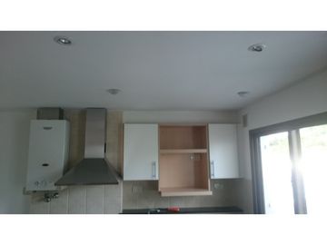 VENDO Departamento 2 dormitorios con cochera - Posadas centro