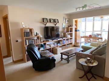 Departamento en venta 4D/5B La Dehesa-Costanera Norte