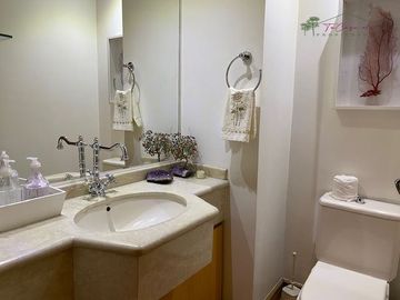 Departamento en venta 4D/5B La Dehesa-Costanera Norte