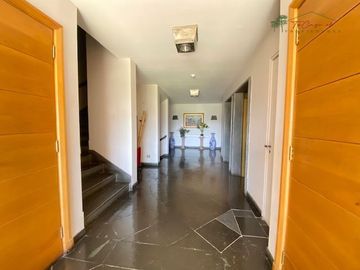 Departamento en venta 4D/5B La Dehesa-Costanera Norte