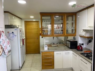 Departamento en venta 4D/5B La Dehesa-Costanera Norte