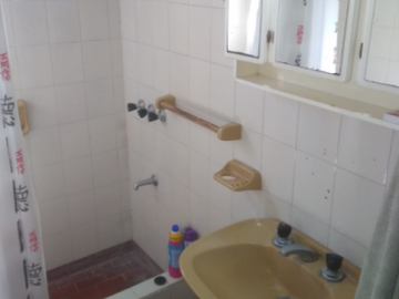 Venta de Casa 3 ambientes en Barrio Jorge Newbery