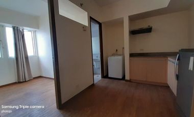 2 BEDROOM LEASE TO OWN IN PALM BEACH VILLAS PASAY NEAR MAL OF ASIA