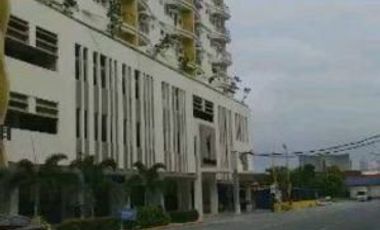 2 BEDROOM LEASE TO OWN IN PALM BEACH VILLAS PASAY NEAR MAL OF ASIA