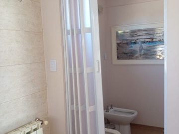 CH CLAUDIA Bienes Raices VENDE HERMOSA CASA EN Bo privado Nqn Costa Rio.