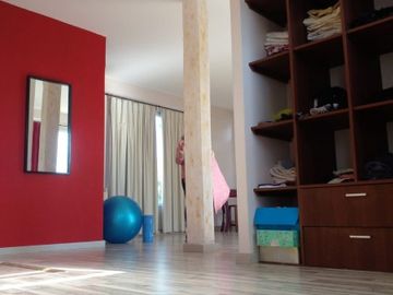 CH CLAUDIA Bienes Raices VENDE HERMOSA CASA EN Bo privado Nqn Costa Rio.