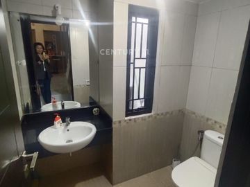 Dijual Rumah Bagus Mewah Full Furnished Harapan Indah Bekasi