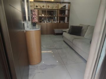 Dijual Rumah Bagus Mewah Full Furnished Harapan Indah Bekasi