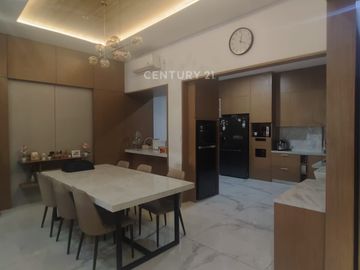 Dijual Rumah Bagus Mewah Full Furnished Harapan Indah Bekasi