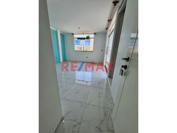 ¿Estás buscando la casa ideal para tu familia? 

Te presentamos esta hermosa casa de 3 pisos, diseñada para brindarte comodidad, estilo y una calida