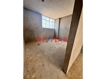¿Estás buscando la casa ideal para tu familia? 

Te presentamos esta hermosa casa de 3 pisos, diseñada para brindarte comodidad, estilo y una calida