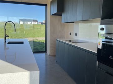 Vista directa a volcanes, Venta3D/2B, Punta Larga, Frutillar