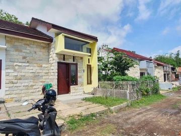 dijual rumah siap langsung huni cuman 350jt