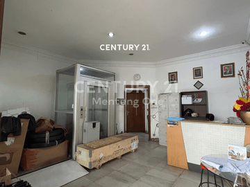 Rumah Di Kawasan Elite Menteng Dekat Ke Thamrin