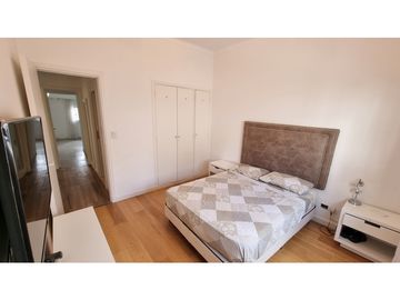 Chalet de 4 ambientes con dependencia, patio y garage. Stella Maris.