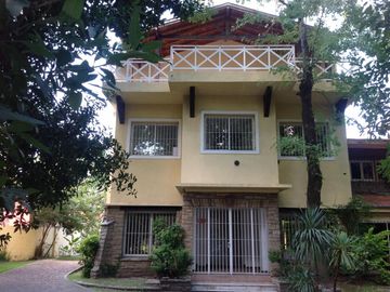 IMPONENTE PH TIPO CASA. APTO VARIOS RUBOS. TIGRE LINIERS 456.