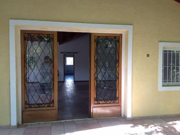 IMPONENTE PH TIPO CASA. APTO VARIOS RUBOS. TIGRE LINIERS 456.