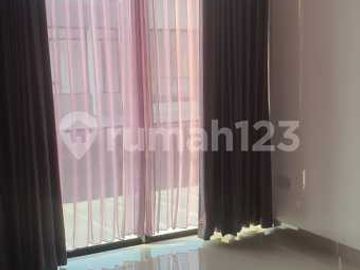 Dijual Rumah di Cluster California Termurah!! Unit Ready!