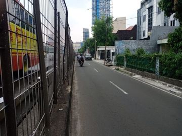 DIJUAL CEPAT : Rumah di Arjuna, zona C1, Kemanggisan, Jakarta Barat