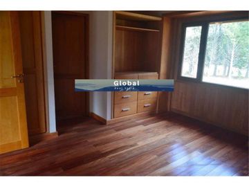 Casa A Estrenar De 4 Dormitorios En Suite, Chapelco Golf & Resort, San Martín De Los Andes Patagonia Argentina