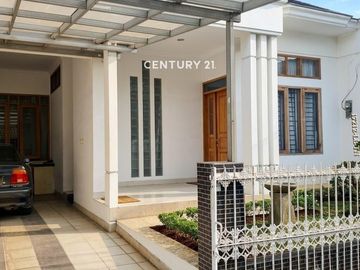 DIJUAL RUMAH SIAP HUNI NYAMAN DI BINTARO