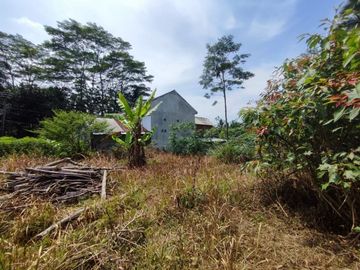 HANYA 500JTAN, SUDAH DAPAT RUMAH 2 LT DEKAT DENGAN JL UTAMA MAGELANG SECANG