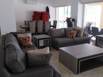 Acapulco Real Diamante hermoso departamento con Alberca y jardin privado