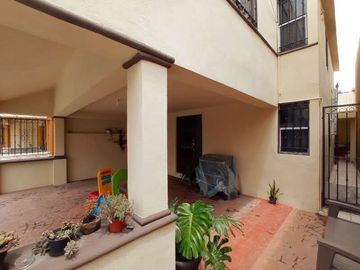 CASA EN VENTA, CERRADAS DE ANAHUAC ESCOBEDO ASG
