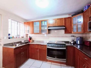 CASA EN VENTA, CERRADAS DE ANAHUAC ESCOBEDO ASG
