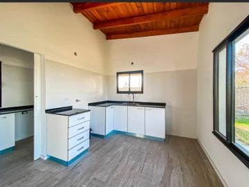 VENTA CASA EN FUNES TOWN A ESTRENAR