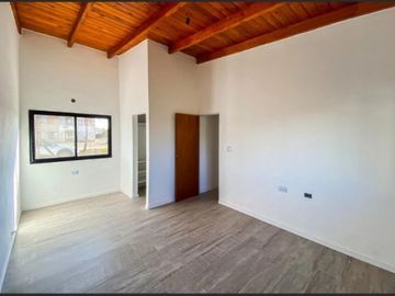 VENTA CASA EN FUNES TOWN A ESTRENAR