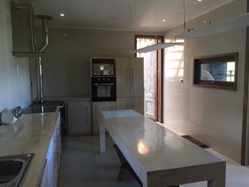 Casa Funcional y Minimalista - Loteo Alihuen Bahía Coique Lago Ranco