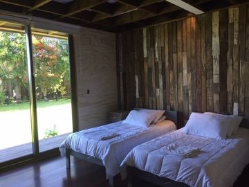 Casa Funcional y Minimalista - Loteo Alihuen Bahía Coique Lago Ranco