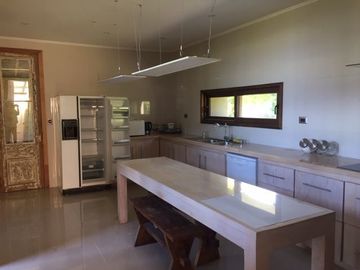 Casa Funcional y Minimalista - Loteo Alihuen Bahía Coique Lago Ranco